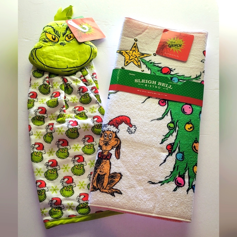 Dr. Seuss Grinch and Max Holiday Dish Towel & Drying Mat Set - Green and White
